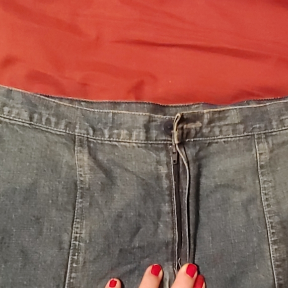 Metro 7 Skirt - Picture 3 of 4